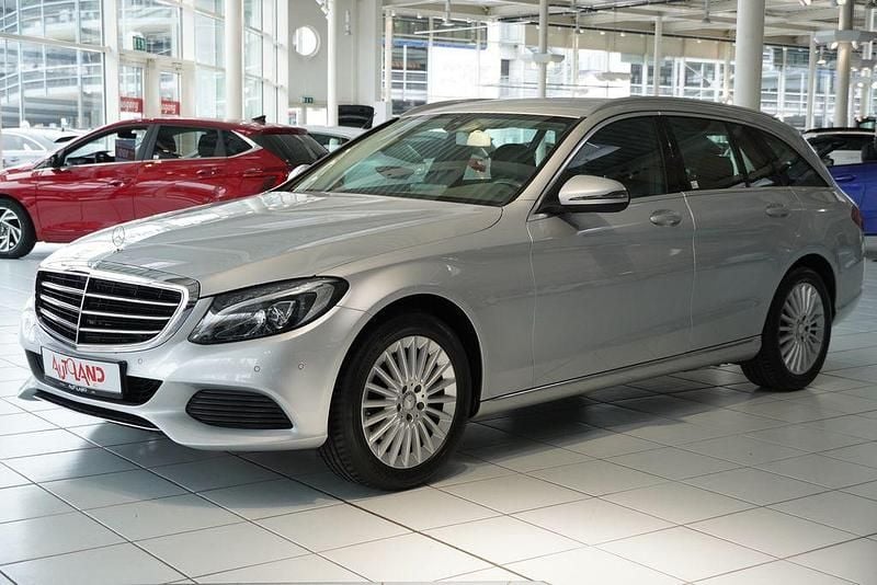 Gebraucht Mercedes C220 Exclusive 170 PS (125 kW) 2015 Silber Kombi