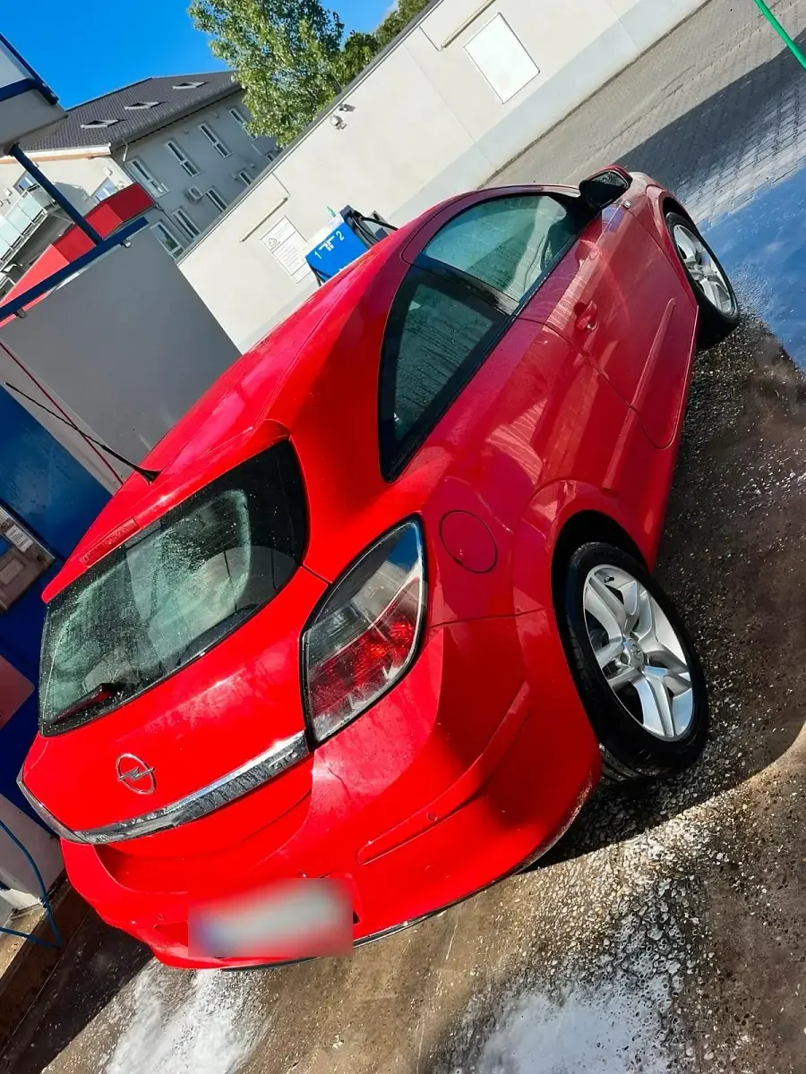 Gebraucht Opel Astra GTC 120 PS (88 kW) 2007 Rot Kleinwagen