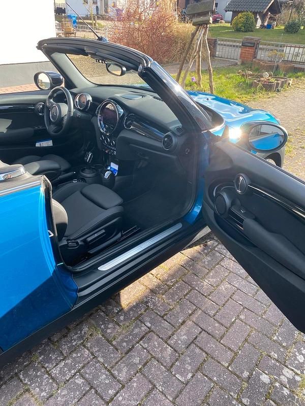 Gebraucht Mini Cooper Cabriolet 136 PS (100 kW) 2023 Blau Cabrio