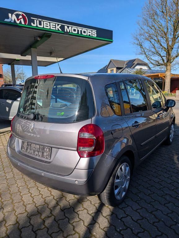 Gebraucht Renault Grand Modus Dynamique 101 PS (74 kW) 2009 Grau Van / Kleinbus