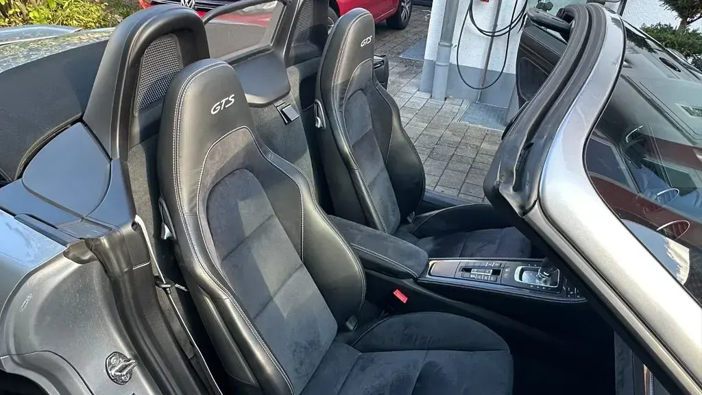Gebraucht Porsche Boxster GTS 366 PS (269 kW) 2018 Silber Cabrio