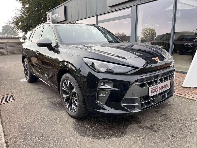 Mythosschwarz Gebraucht 2025 Cupra Terramar SUV | 34.590 € (Guter Preis) - Bild 1/4