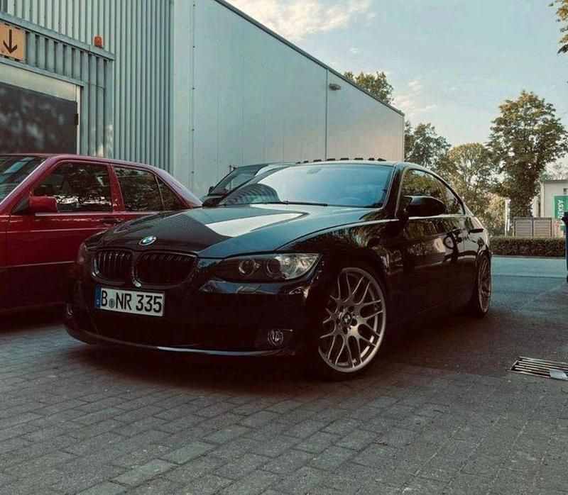 Schwarz Gebraucht 2007 BMW 335 Performance Coupé | 11.500 € (Superpreis) - Bild 1/4