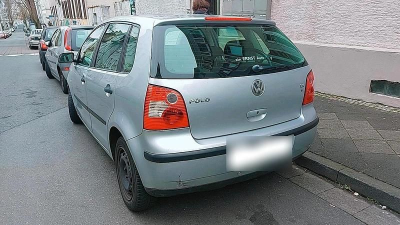 Gebraucht VW Polo 64 PS (47 kW) 2003 Grau Kleinwagen