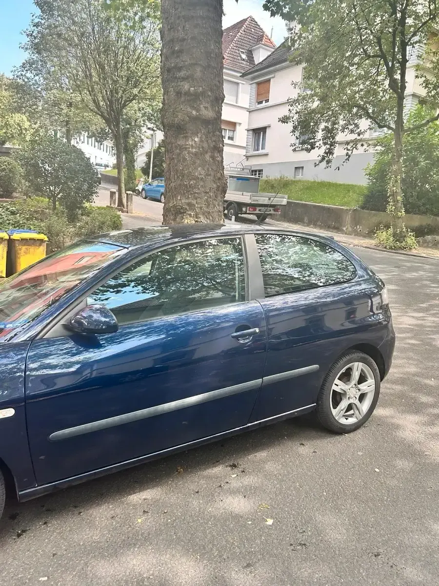 Gebraucht Seat Ibiza 69 PS (50 kW) 2008 Blau Coupé