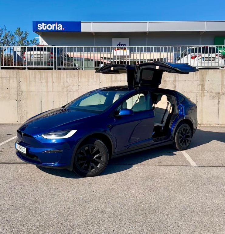 Blau Gebraucht 2022 Tesla Model X Plaid SUV | 79.900 € (Superpreis) - Bild 1/4