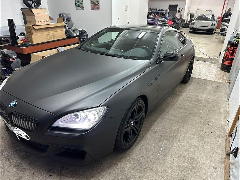 Rot Gebraucht 2012 BMW 650 Sport Line Coupé | 29.900 € (Fairer Preis) - Bild 1/4