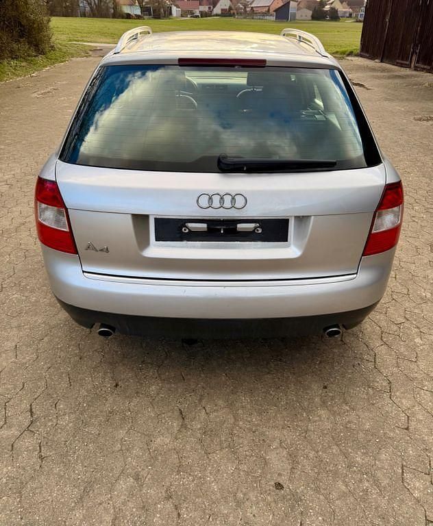 Gebraucht Audi A4 150 PS (110 kW) 2002 Silber Kombi