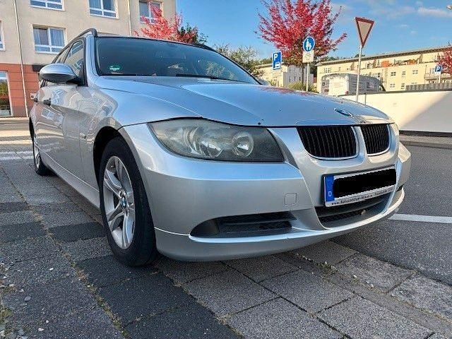 Gebraucht BMW 320 150 PS (110 kW) 2006 Silber Kombi