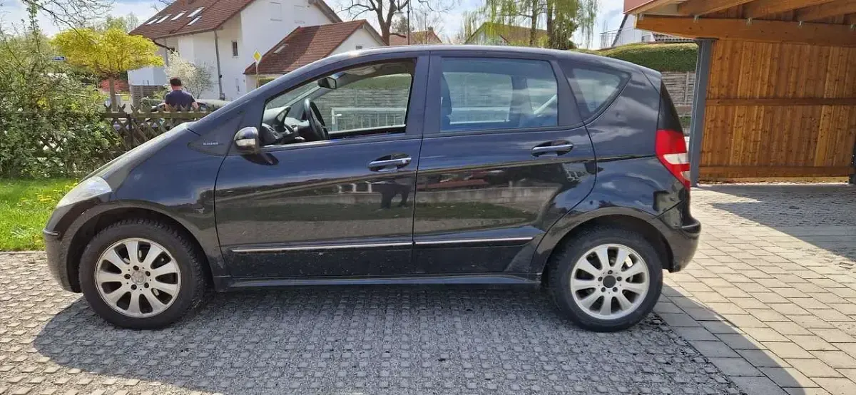 Gebraucht Mercedes A150 Classic 95 PS (69 kW) 2007 Schwarz Limousine