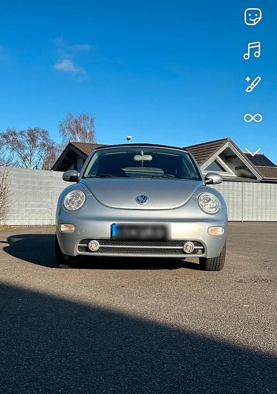 Silber Gebraucht 2003 VW Beetle Cabrio | 1.300 € (Superpreis) - Bild 1/4