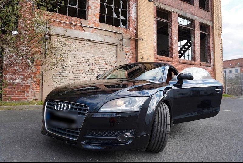 Second-hand Audi TT 200 CP (147 kW) 2007 Negru Coupe