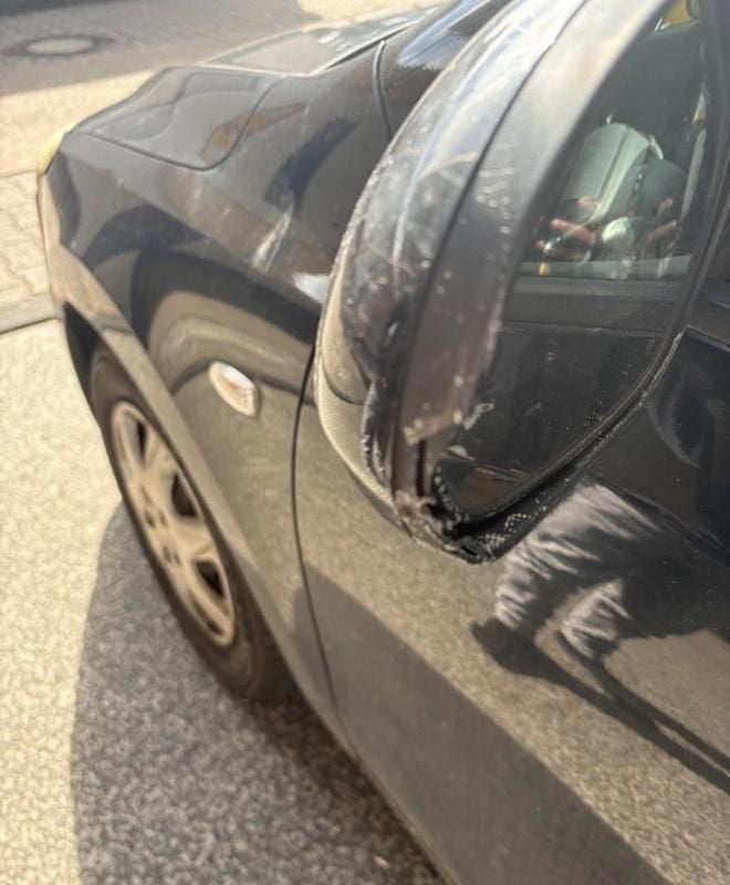 Gebraucht Hyundai i30 109 PS (80 kW) 2010 Schwarz Limousine