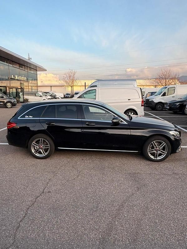 Gebraucht Mercedes C220 170 PS (125 kW) 2016 Schwarz Kombi