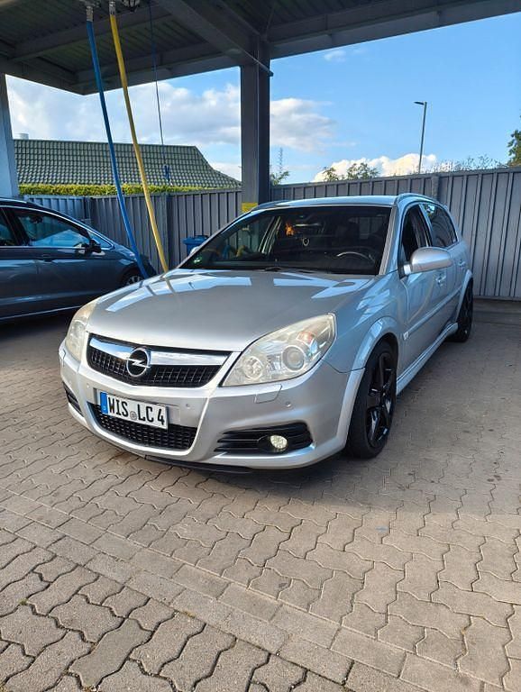 Silber Gebraucht 2005 Opel Signum OPC Kombi | 3.999 € (Fairer Preis) - Bild 1/4