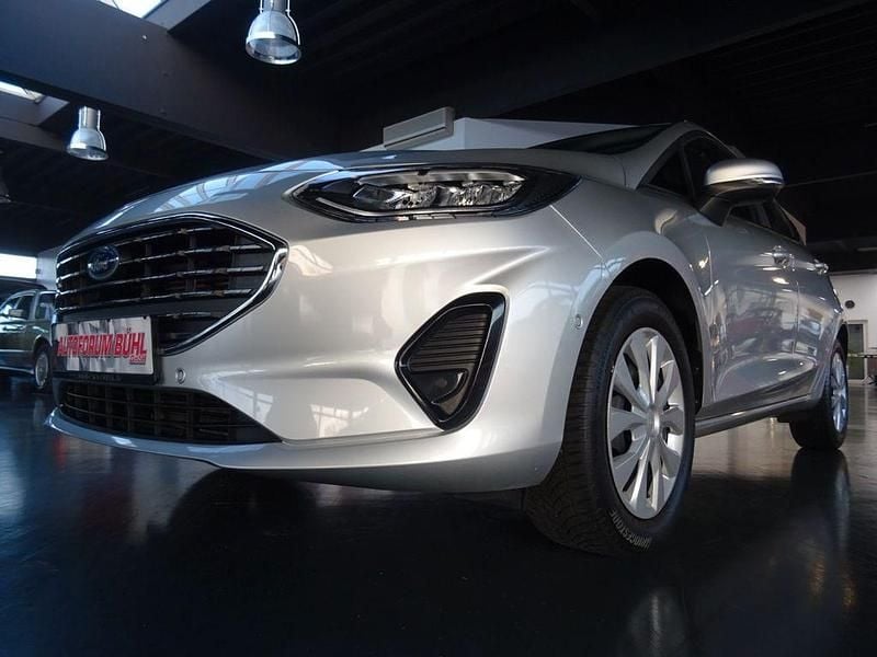 Gebraucht Ford Fiesta Cool & Connect 75 PS (55 kW) 2022 Silber Kleinwagen