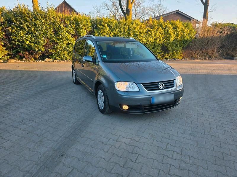Gebraucht VW Touran 140 PS (102 kW) 2006 Grau Van / Kleinbus