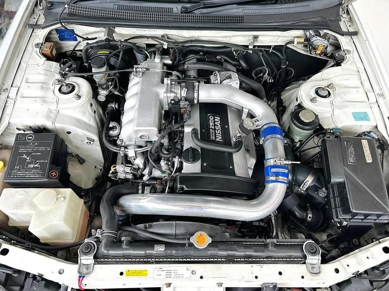 Gebraucht Nissan Skyline 250 PS (183 kW) 1997 Weiß Limousine