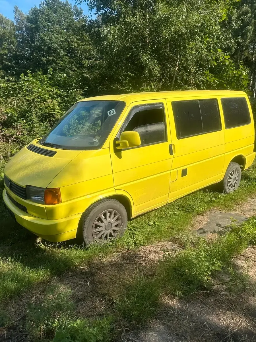 Gebraucht VW T4 78 PS (57 kW) 1994 Gelb Van