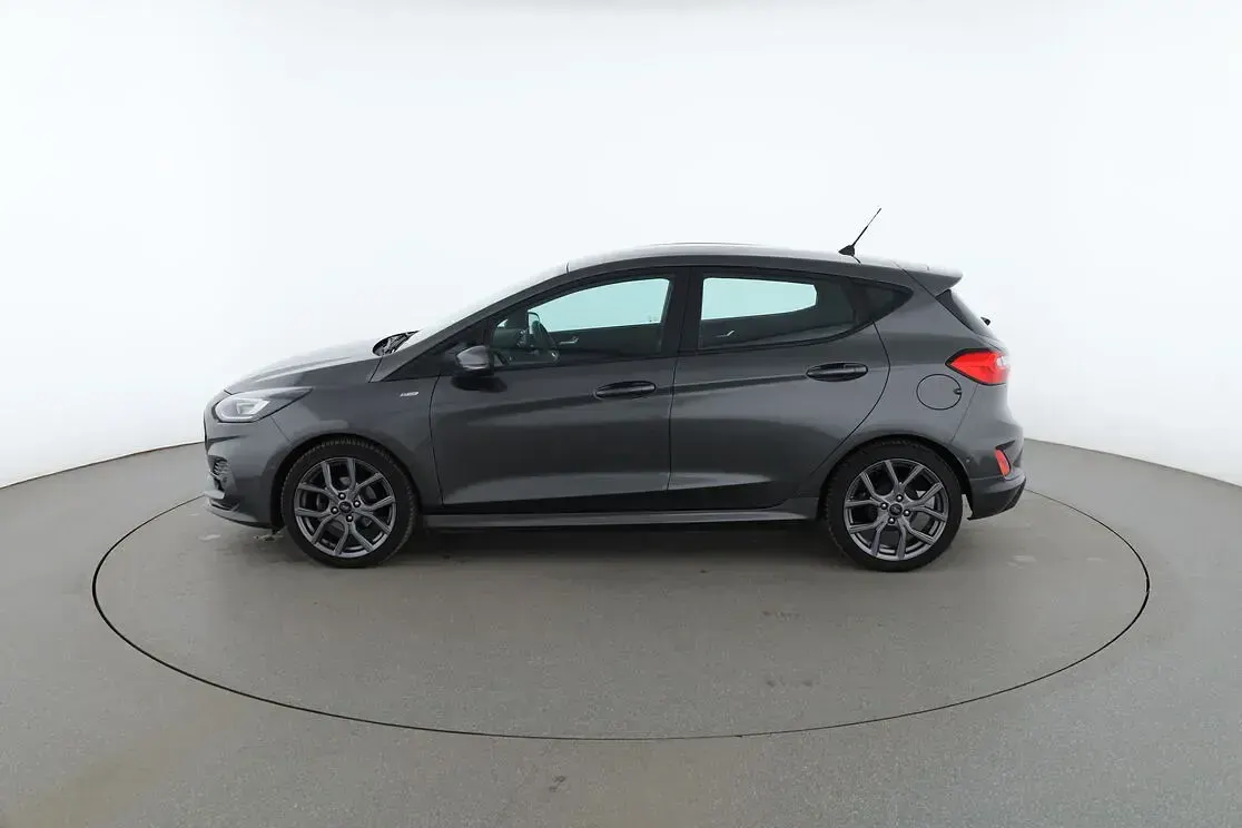 Używany Ford Fiesta ST-Line 101 KM (74 kW) 2023 Szary Hatchback