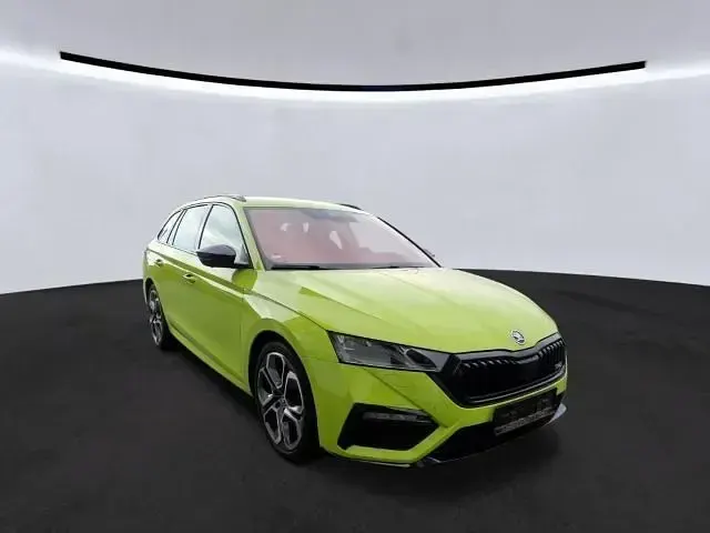 Gebraucht Skoda Octavia RS 200 PS (147 kW) 2023 Grün Kombi