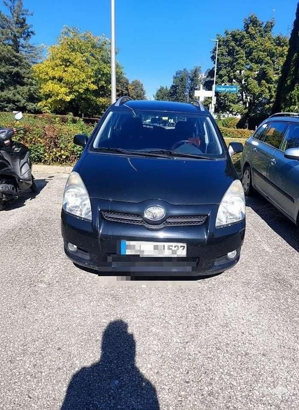 Schwarz Gebraucht 2009 Toyota Corolla Verso Van / Kleinbus | 2.400 € (Superpreis) - Bild 1/4