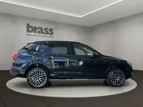 Neu Audi Q7 Ambiente 286 PS (210 kW) 2026 Mythosschwarz metallic SUV