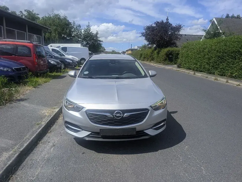 Gebraucht Opel Insignia 165 PS (121 kW) 2017 Grau Kombi
