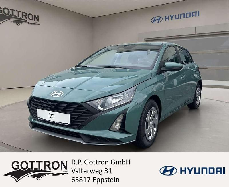 Mangrove green Gebraucht 2024 Hyundai i20 Select Kleinwagen | 17.500 € (Guter Preis) - Bild 1/4