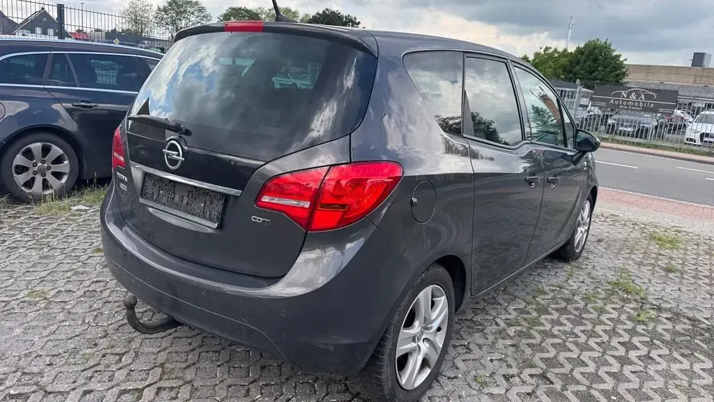 Gebraucht Opel Meriva Active 110 PS (80 kW) 2013 Grau Van / Kleinbus