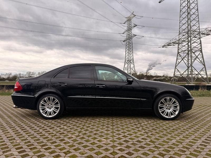 Gebraucht Mercedes E500 306 PS (225 kW) 2004 Schwarz Limousine