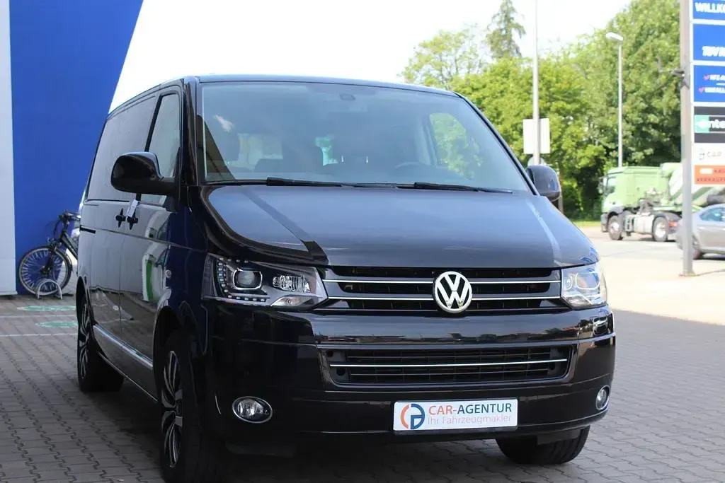 Gebraucht VW Multivan Highline 179 PS (131 kW) 2014 Schwarz Van / Kleinbus