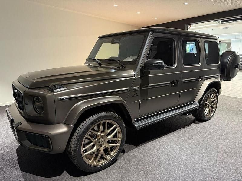 Grau Gebraucht 2025 Mercedes G63 AMG AMG SUV | 229.500 € (Guter Preis) - Bild 1/4