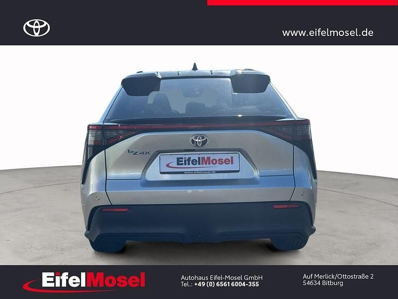 Gebraucht Toyota bZ4X Lounge 150 kW (204 PS) 2025 Silber SUV