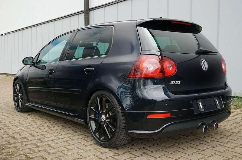 Gebraucht VW Golf V R 250 PS (183 kW) 2007 Shadow blue metallic (metallic) Limousine