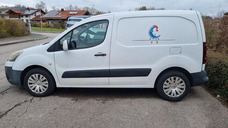 Second-hand Citroën Berlingo 90 CP (66 kW) 2012 Alb Monovolum