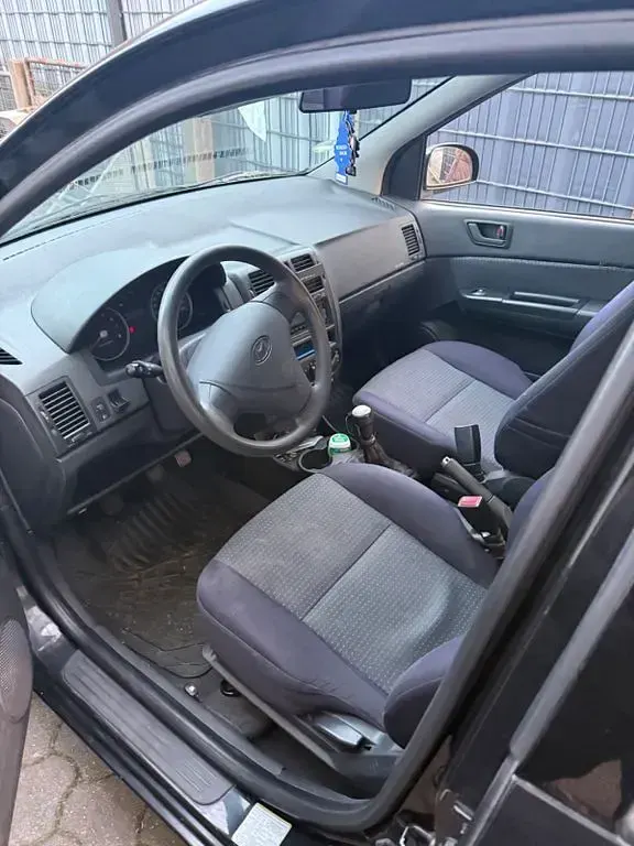Gebraucht Hyundai Getz 67 PS (49 kW) 2009 Schwarz Kleinwagen