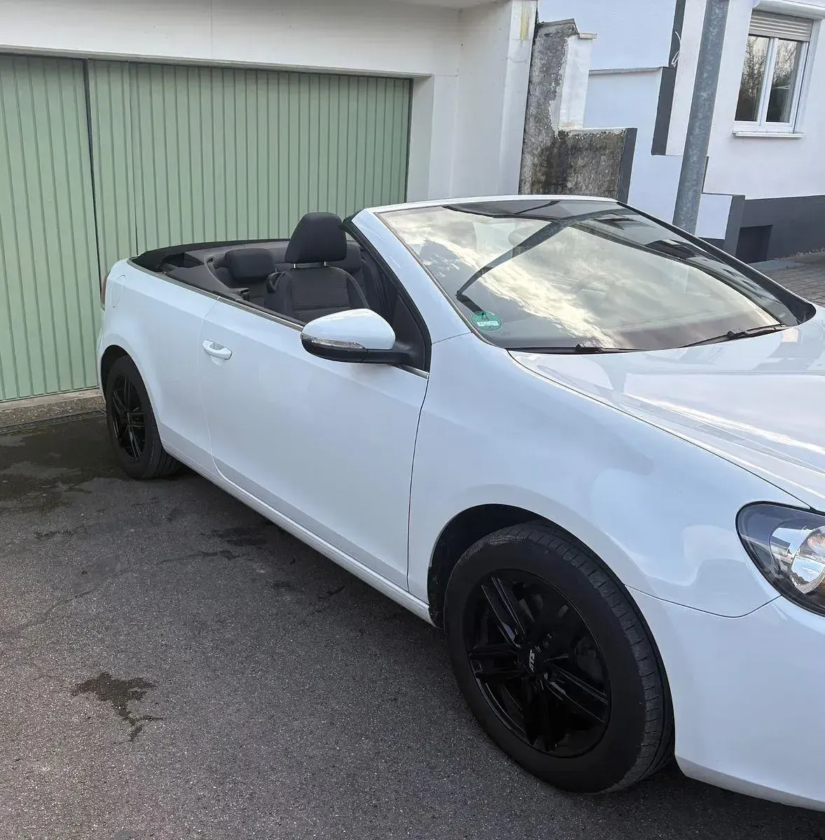 Gebraucht VW Golf Cabriolet 122 PS (89 kW) 2013 Weiß Cabrio