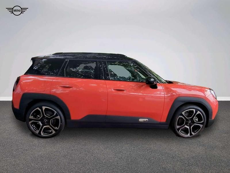 Gebraucht Mini Aceman Favoured 160 kW (218 PS) 2024 Rot SUV