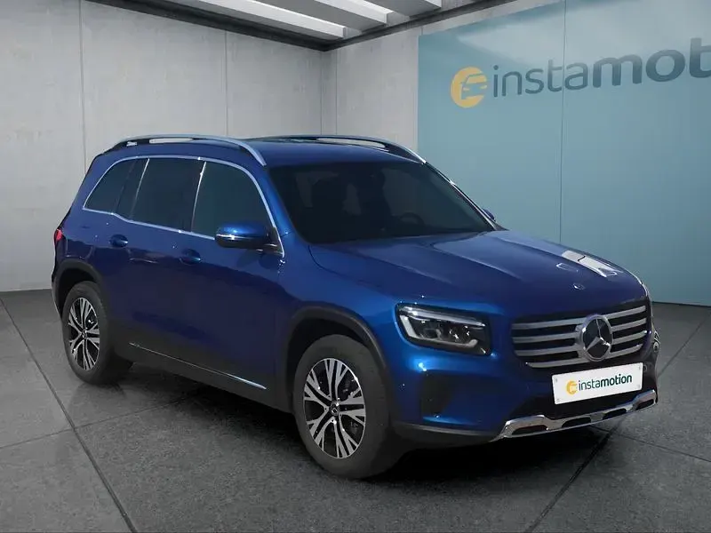 Gebraucht Mercedes GLB220 190 PS (139 kW) 2024 Blau SUV