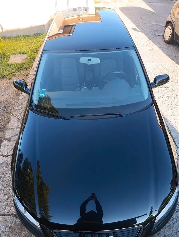 Schwarz Gebraucht 2011 Audi A3 Sportback Kleinwagen | 6.000 € - Bild 1/4