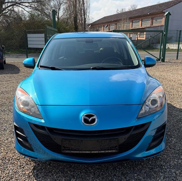 Używany Mazda 3 Active Plus 105 KM (77 kW) 2010 Niebieski Sedan/Limuzyna
