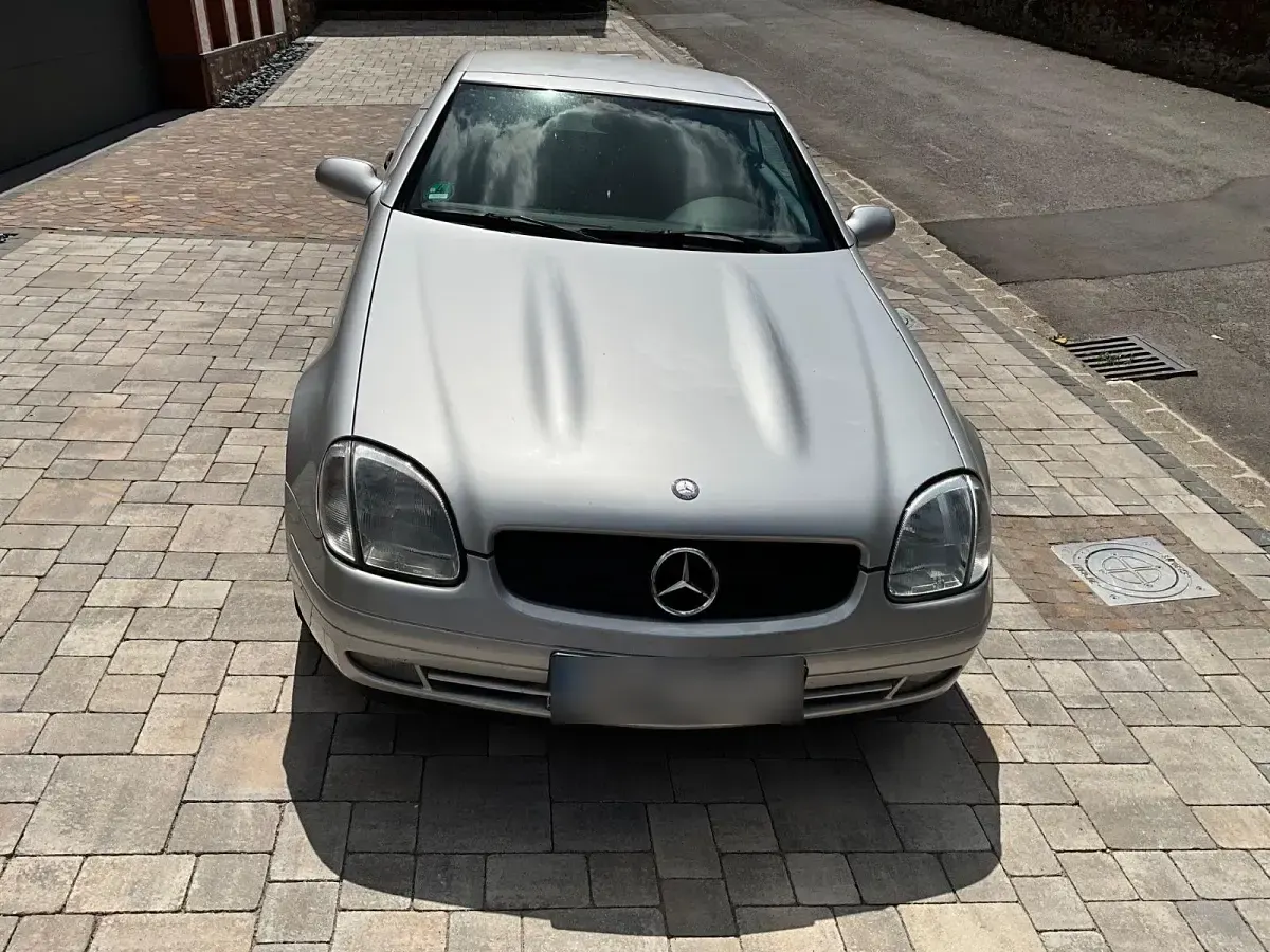 Gebraucht Mercedes SLK230 197 PS (144 kW) 2000 Silber Cabrio