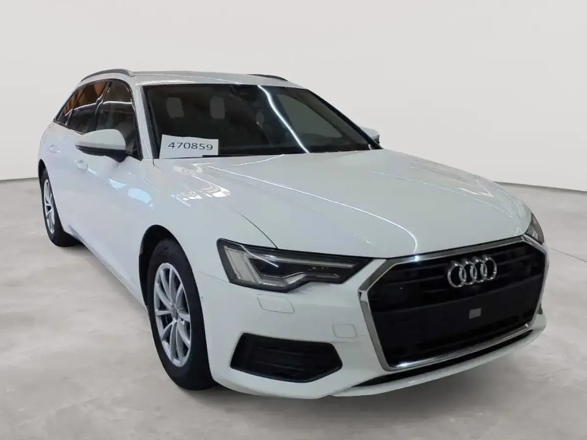 Gebraucht Audi A6 Ambiente 204 PS (150 kW) 2023 Kombi