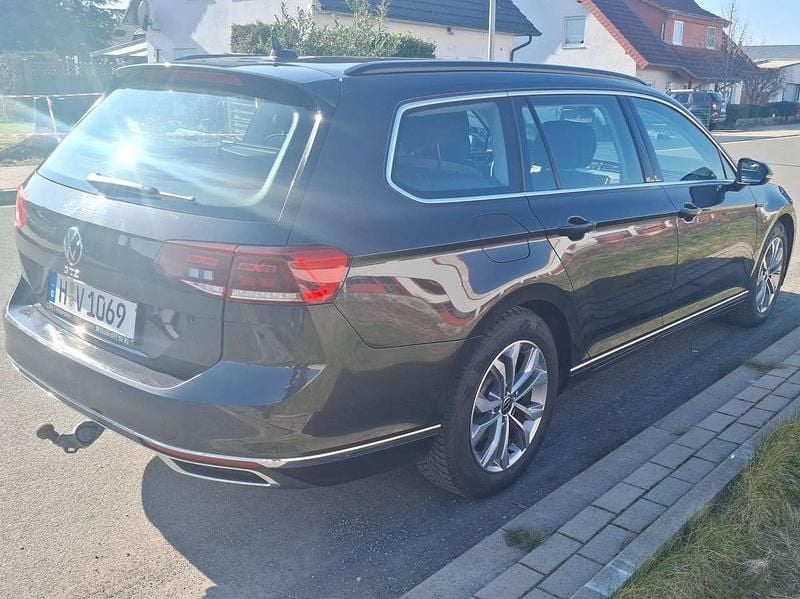 Gebraucht VW Passat GTE 156 PS (114 kW) 2021 Grau Kombi