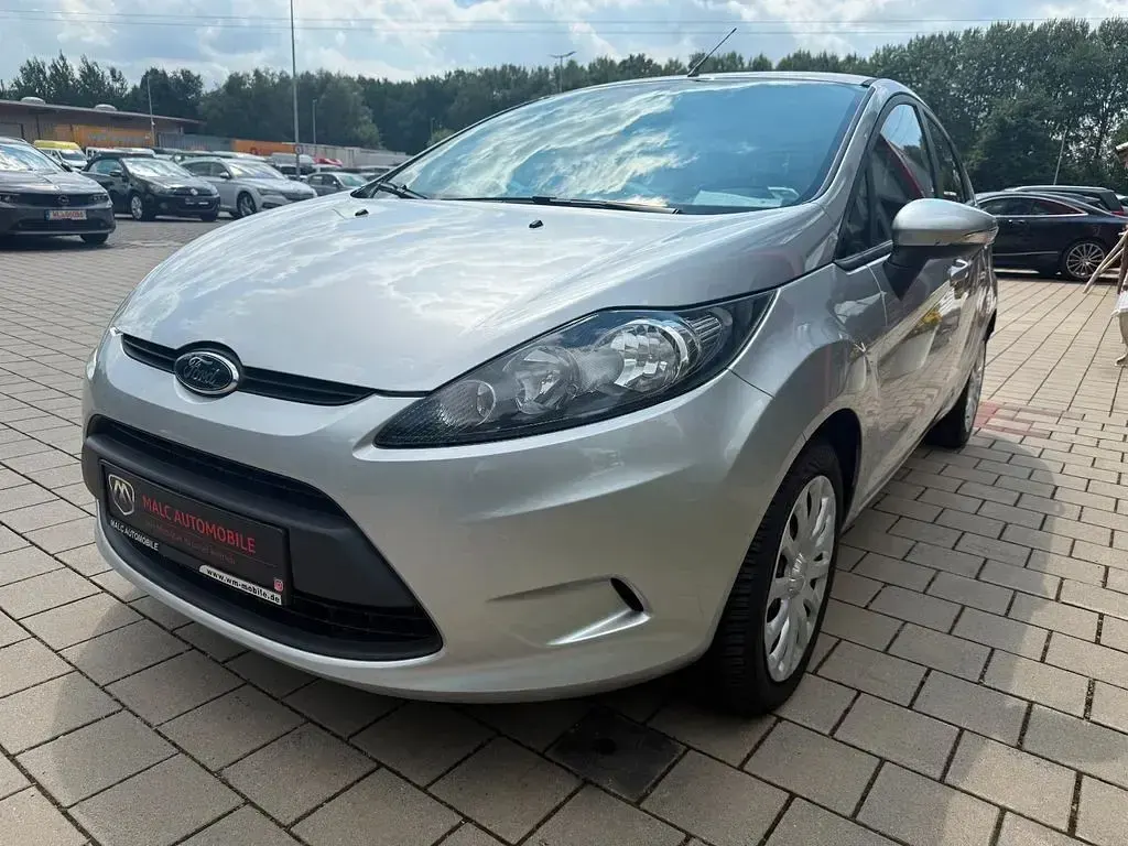 Gebraucht Ford Fiesta Trend 60 PS (44 kW) 2011 Grau Limousine