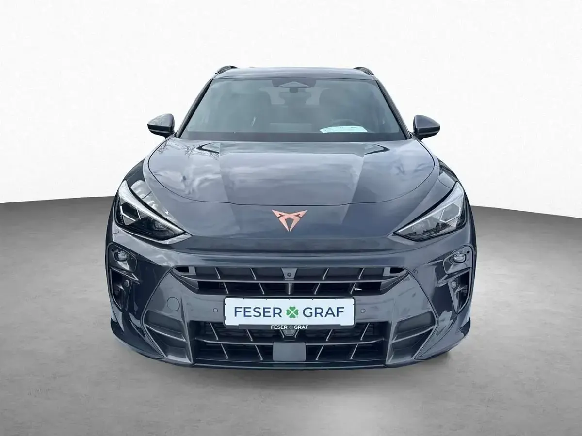 Neu Cupra Terramar VZ2 265 PS (194 kW) 2026 Grau SUV