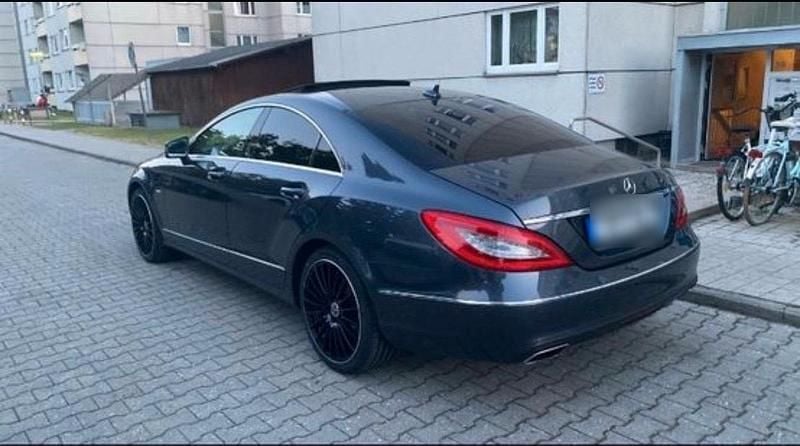 Gebraucht Mercedes CLS350 306 PS (225 kW) 2011 Grau Limousine