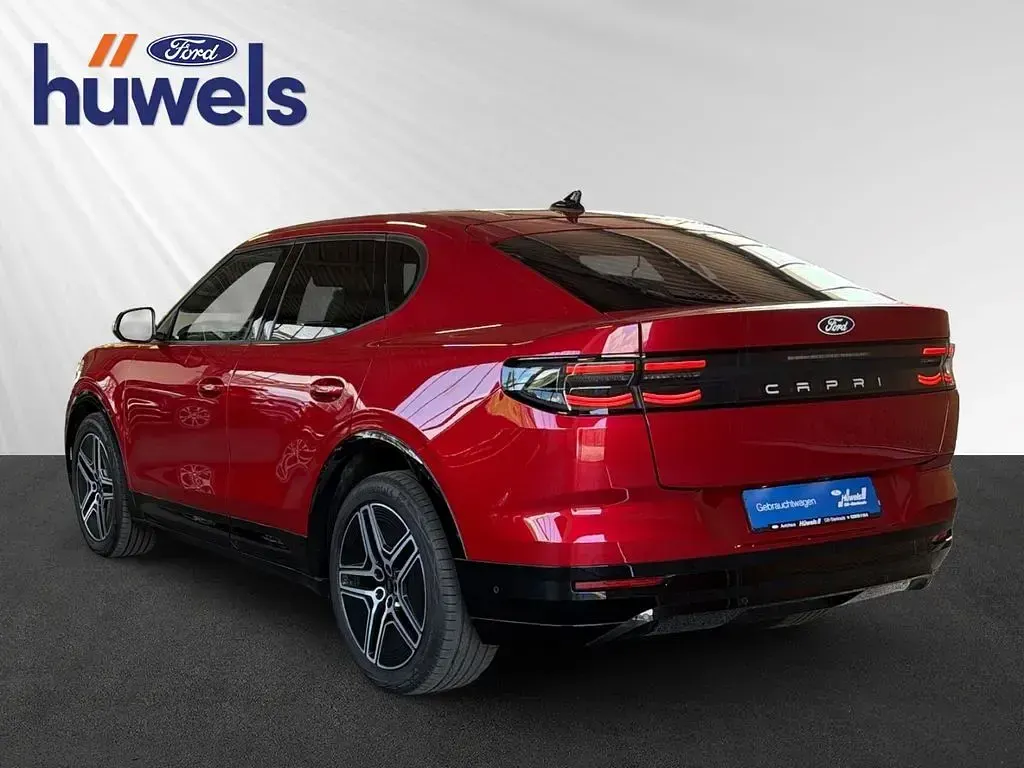 Używany Ford Capri Premium 250 kW (340 KM) 2025 Czerwony SUV