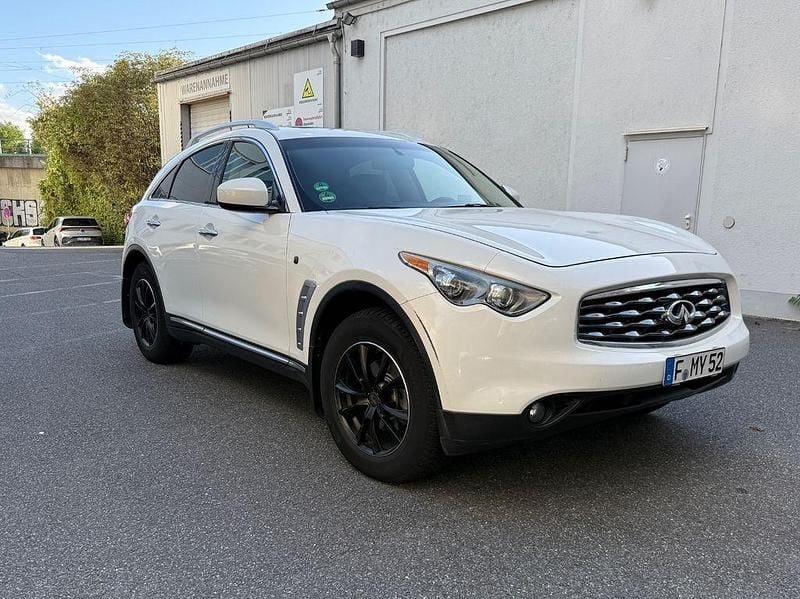 Gebraucht Infiniti Fx35 320 PS (235 kW) 2010 Weiß SUV
